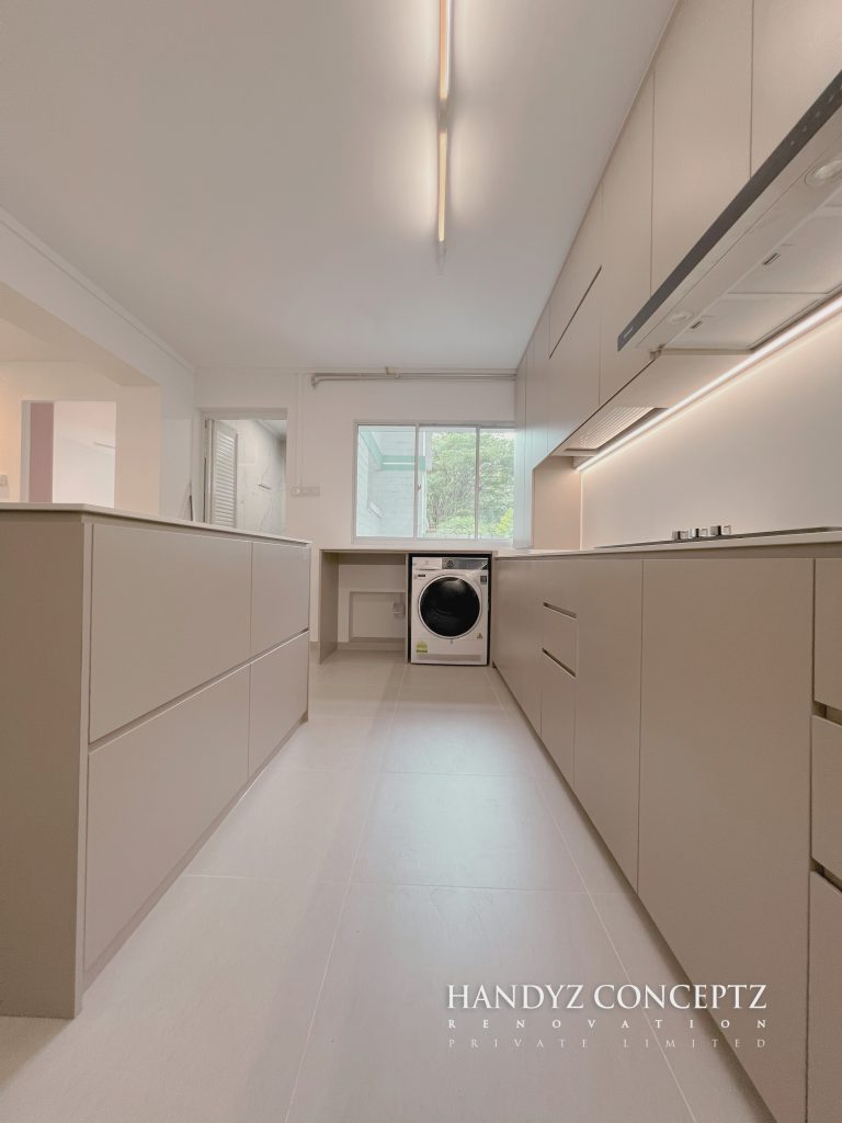 HDB Kitchen Cabinet
