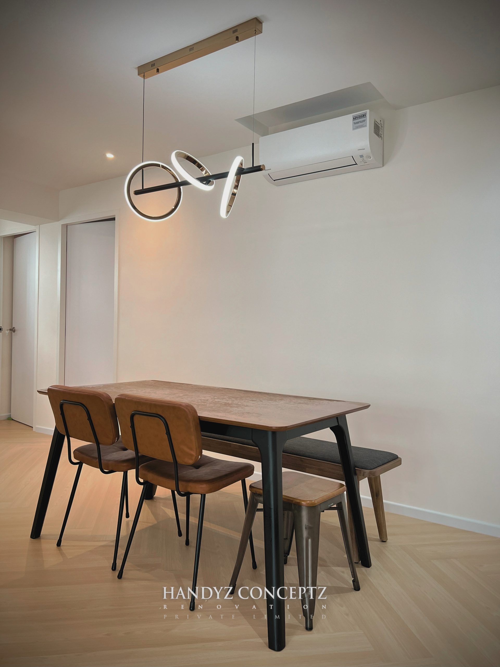 HDB Light Fitting
