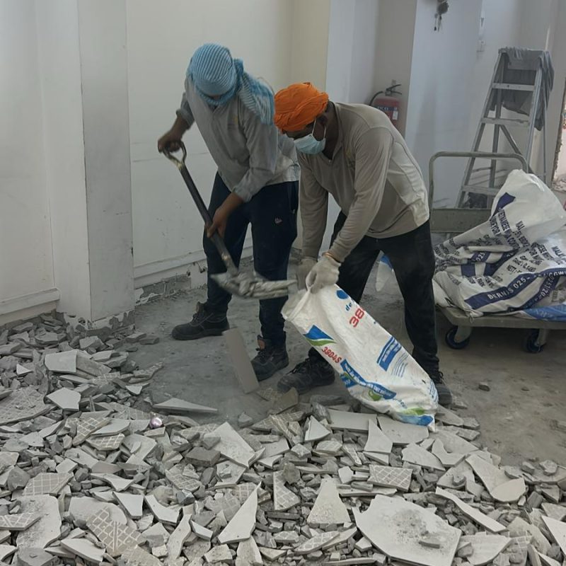 specialise in hacking and tiling